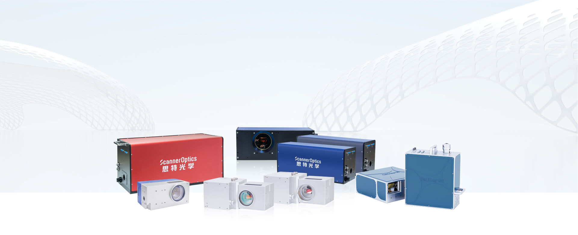 3 D大規模場動力学集束系